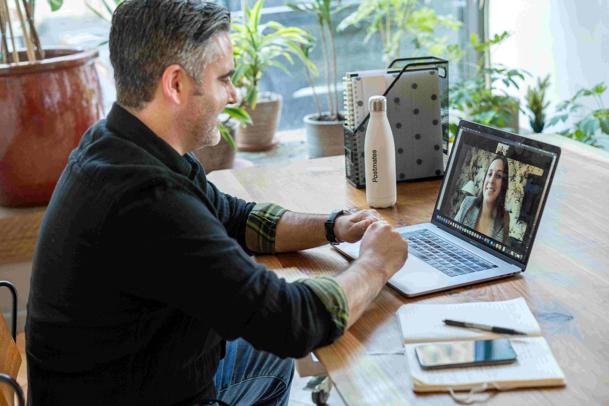 How to Ace Your Next Video Job Interview: Essential Tips Post feature image